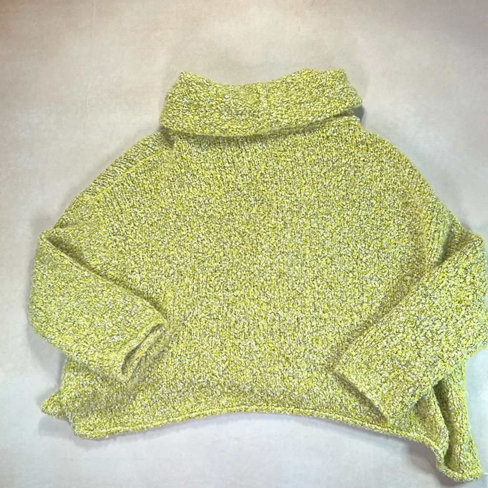 Free People oversized sweater - Picture 2 of 9